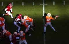 Tennessee Athletics photo by Andrew Ferguson / Tennessee quarterback George MacIntyre completed 21 of 31 passes for 197 yards during Saturday's 26-10 win over Alabama in Neyland Stadium.